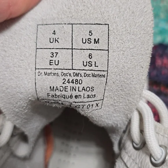 Dr Martens boots white NEW - Picture 5 of 7